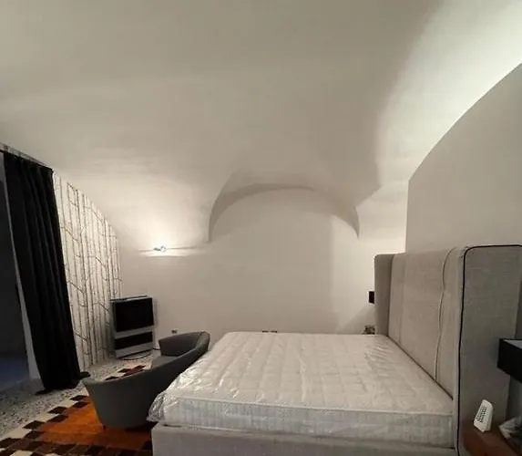 Gli Inferi, Design E Relax Vicino A Ferrari & Cibo San Donnino della Nizzola